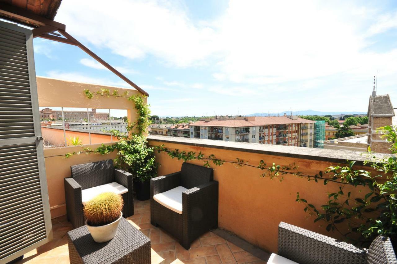 Penthouse With View Apartment Rome Exterior photo